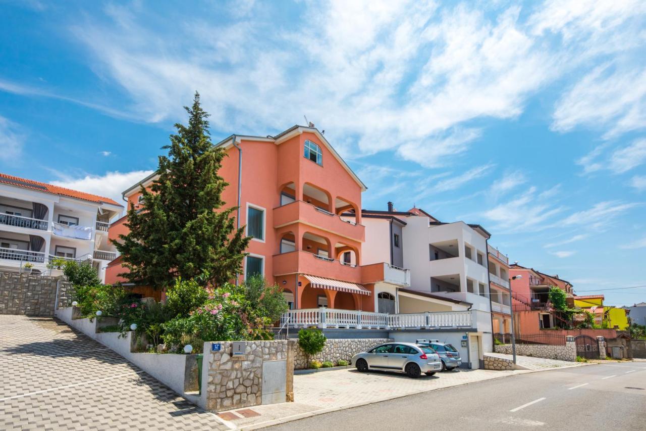Apartment Mikanovic